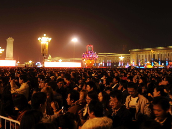 Китайский дипломат сравнил протесты в КНР с попыткой «цветной революции»