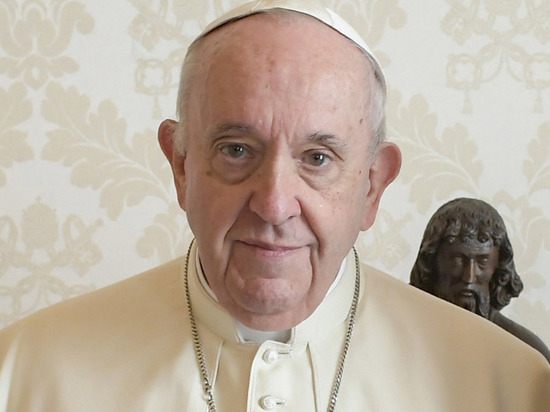 Ватикан извинился за слова папы Франциска о бурятах и чеченцах