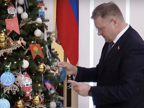 Сенатор Любимов исполнил желания детей из Рязанской и Запорожской областей
