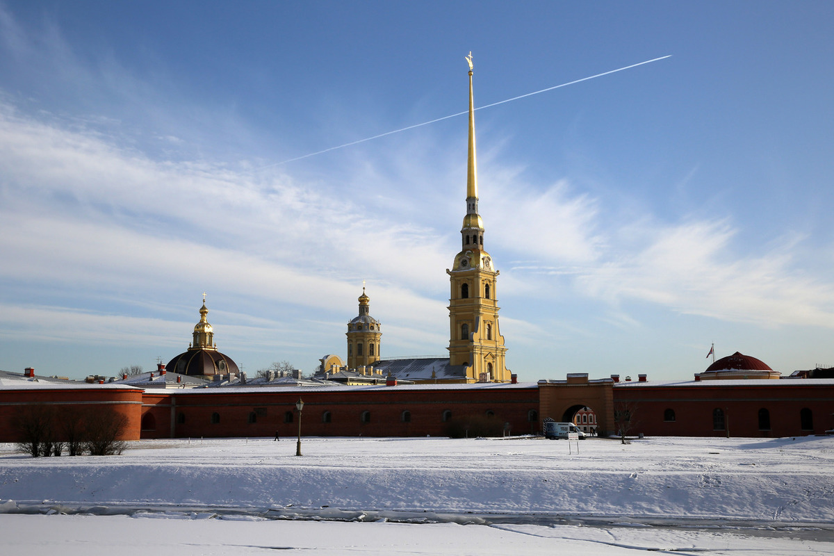 Петропавловская крепость зима Бастионы