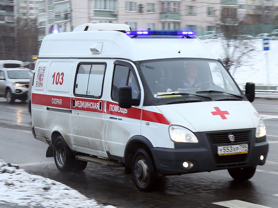 Трехлетней малышке в Волгограде оторвало руку транспортировочной лентой