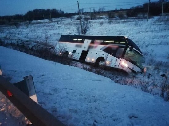 Полиция сообщила о шести погибших в ДТП с автобусом в Хабаровском крае