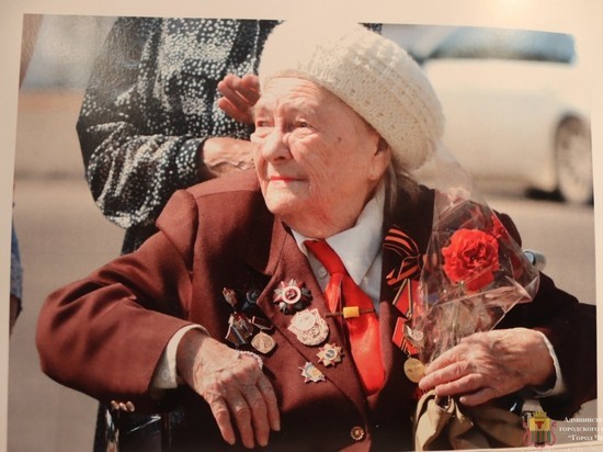 Ветеран Великой Отечественной войны Нина Обухова отметила 100-летний юбилей