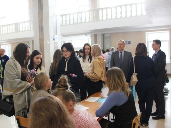 Больше 6 тысяч орловчан нашли работу в 2022 году