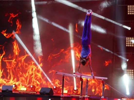 В Краснодаре провели театрально-гимнастическое шоу «Легенды спорта – детям»