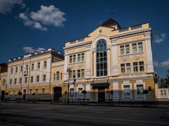 В Курском районе по требованию прокуратуры трём сиротам предоставили квартиры