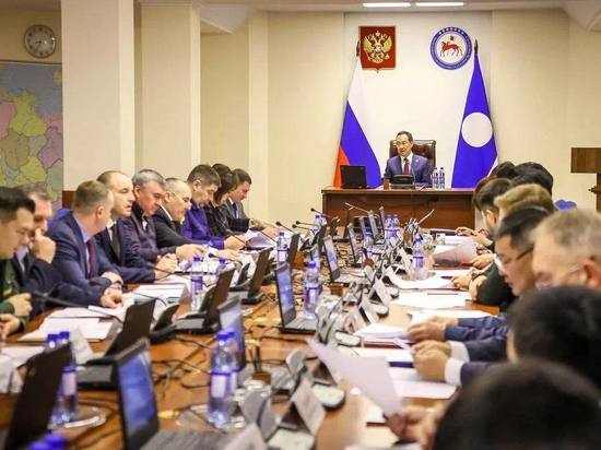 Глава Якутии провел совещание по обеспечению правопорядка в республике