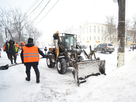 «Магистраль» справляется с последствиями снегопада в Вологде