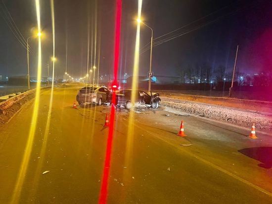 Три человека пострадали в ночном ДТП в Южно-Сахалинске