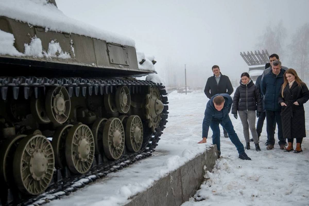 Парк патриот курск фото Губернатор Старовойт раскритиковал реконструкцию парка "Патриот" в Курске - МК Ч