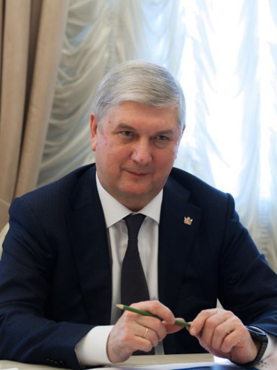 Губернатор Воронежской области отметил потенциал Панинского района и поздравил его главу с юбилеем