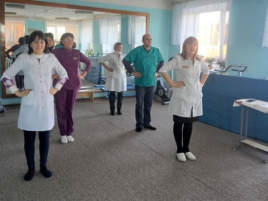 Пензенские медики советуют проводить зарядки на рабочем месте