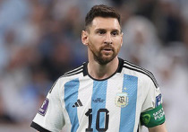 Нападающий Аргентины Лионель Месси сравнялся с бразильцем Пеле по числу голов на чемпионатах мира по футболу