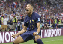 Нападающий сборной Франции Килиан Мбаппе стал лучшим бомбардиром чемпионата мира-2022