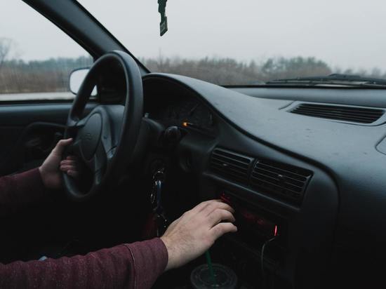 Житель Красноярска ездил по городу с фейковым водительским удостоверением