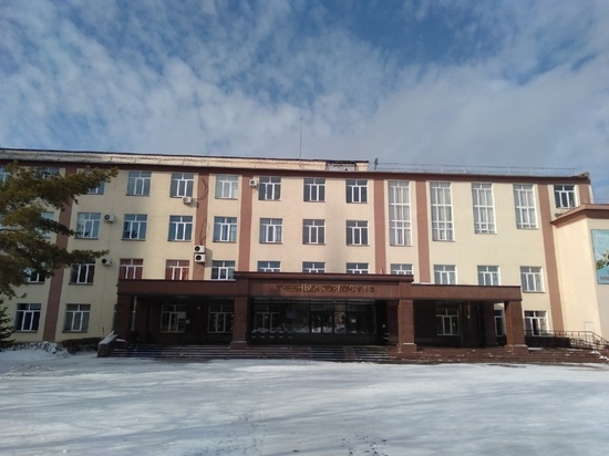 Оренбургский государственный университет эвакуировали из-за сообщения о минировании