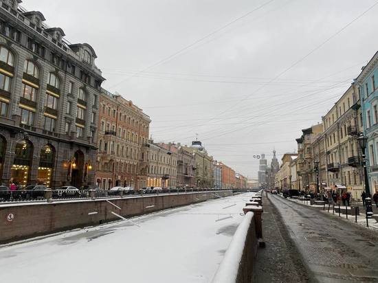 Барический гребень испортит теплую погоду в Петербурге