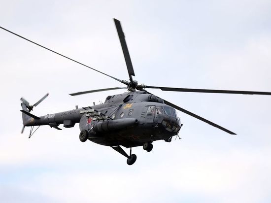 Вертолет Ми-8 попал в аварию в Магаданской области