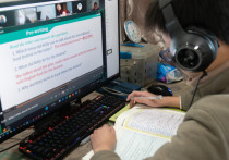 77% учеников российских школ заявили в ходе онлайн-опроса, проведенного «Газетой