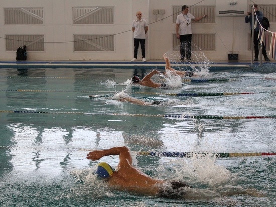 Сборная брянского УМВД победила в Первенстве по плаванию