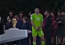 Эмилиано Мартинес, голкипер сборной Аргентины, оказался в центре скандала на чемпионате мира в Катаре