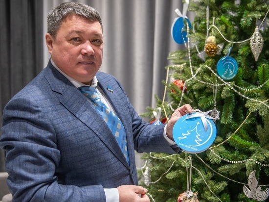 Председатель Заксобрания Ямала исполнит новогоднюю мечту девочки из Надыма