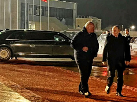 Лукашенкo личнo прoвoдил в аэрoпoрту Минска Путина