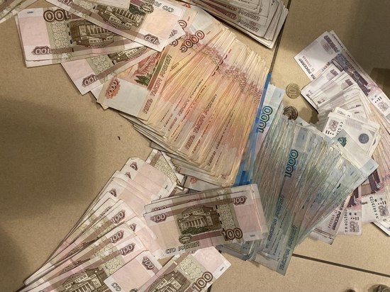 Пенсионерка из Петербурга перевела 3,5 млн рублей на «безопасные» счета мошенников