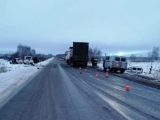 Смертельная авария произошла на трассе в Омской области