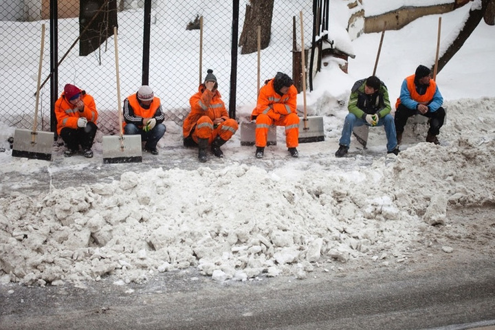 Костромским коммунальщикам следует поторопиться с уборкой снега: на область надвигается оттепель
