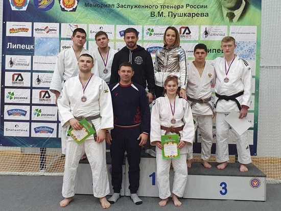Воронежские дзюдоисты выиграли девять медалей всероссийского турнира
