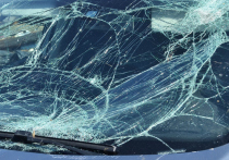 Только в Верховном суде России удалось добиться справедливости автомобилисту, на  машину которого упали фрагменты крыши с дома