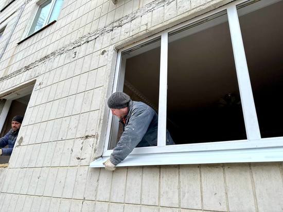 Окна в поврежденных при обстреле Белгорода домах заменят до конца недели