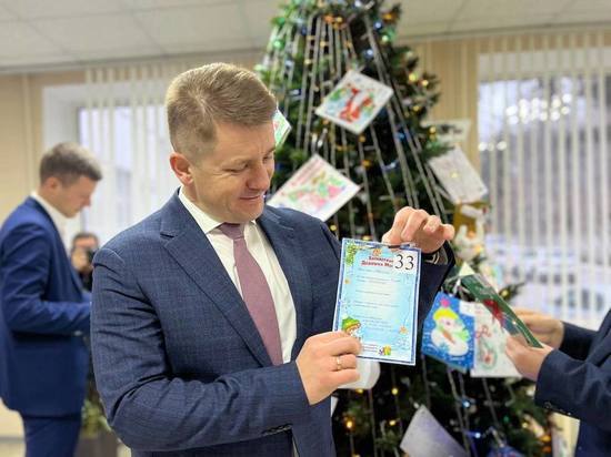 Валентин Демидов удивился желанию маленького белгородца получить в качестве новогоднего подарка восьмилетнюю сестру