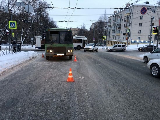 Еще одного ребенка в Кирове сбил автобус