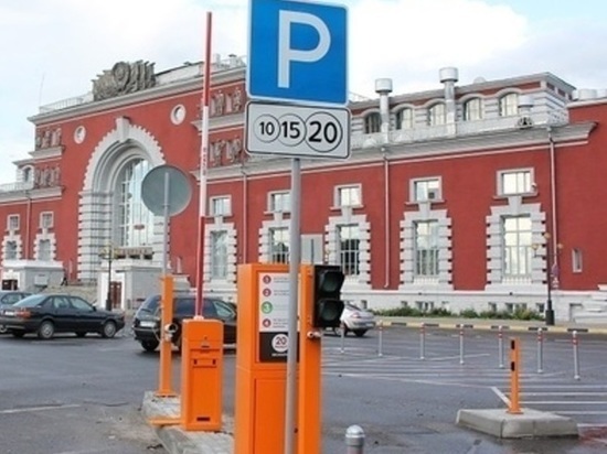 В Курске платные парковки начнут тестировать в начале 2023 года