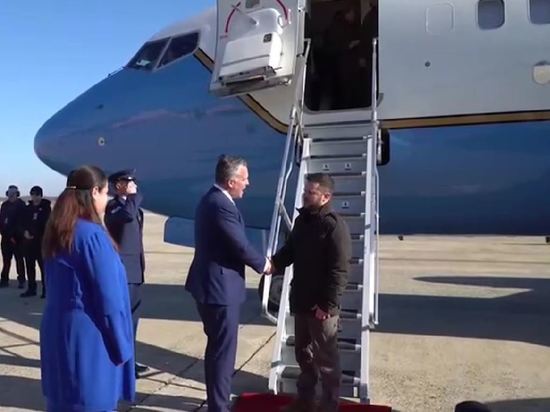 Появились кадры прибытия президента Украины Зеленского в Вашингтон