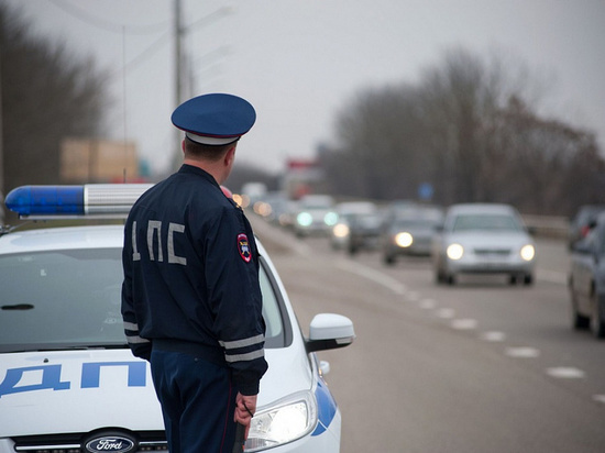 В ГАИ Краснодара напомнили об ответственности за дачу взятки