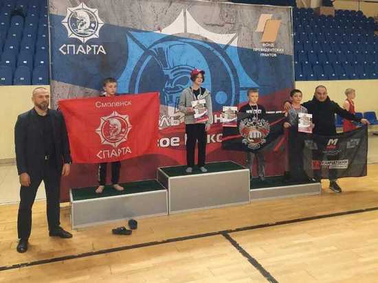 Воронежцы завоевали шесть медалей межрегионального турнира по смешанным единоборствам