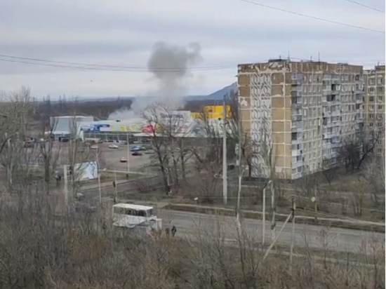 Под огнем ВСУ оказался Петровский район Донецка: есть раненый