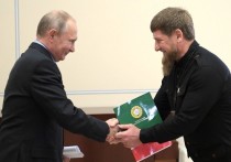 Глава Чечни Рамзан Кадыров в своем ТГ-канале сообщил, что президент России Владимир Путин наградил его орденом Александра Невского