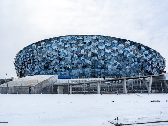 Власти Новосибирска продлили разрешение на строительство Ледовой арены