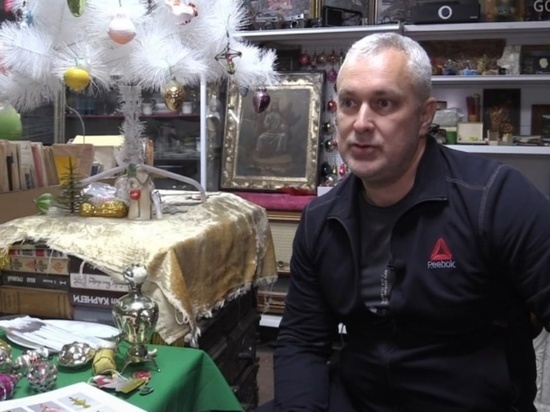 Липчанин коллекционирует и реставрирует советские ёлочные игрушки