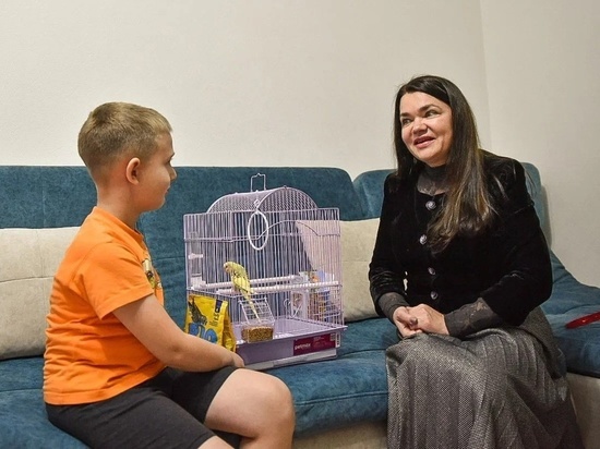 Заместитель главы Курска Наталья Пархоменко исполнила желание 7-летнего мальчика
