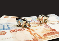 По мнению инвестиционного стратега "БКС Мир инвестиций" Александра Бахтина, падение рубля к доллару и евро прекратится, когда продавцы и покупатели валюты найдут новый баланс