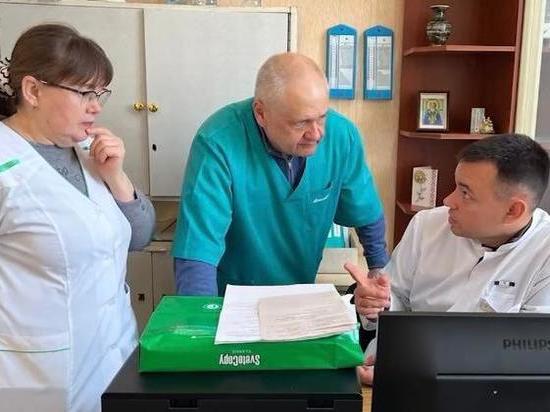 Мобильная бригада офтальмологов Якутии прооперировала более 100 жителей ДНР и ЛНР