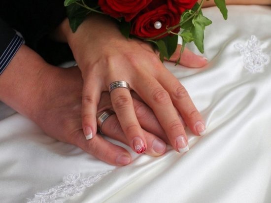В Новосибирске ЗАГС назвал красивые даты свадеб на 2023 год