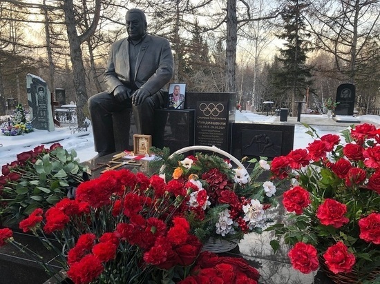  В Красноярске открыли памятник Дмитрию Миндиашвили