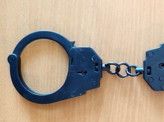 Обвиняемому в убийстве мужчине из Устюженского района продлили срок заключения под стражу