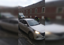 Сотрудники петербургского ГИБДД провели операцию «Такси» и проверили 241 автомобиль за три дня. Как сообщили в пресс-службе ГУ МВД по Петербургу и области, на водителей составили 123 административных протокола.